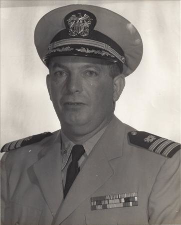 Irwin CDR USNR